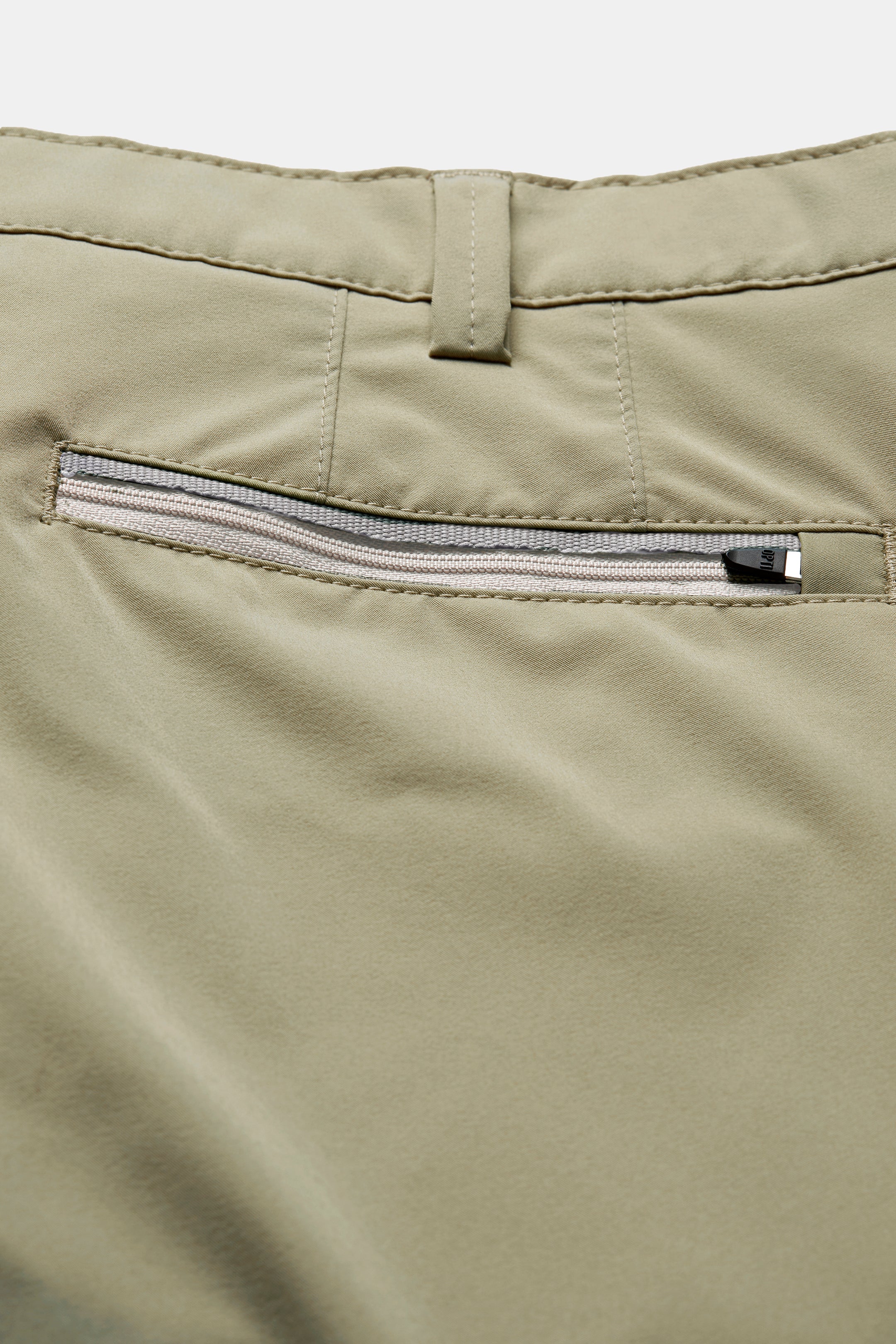 Skye 1-8070 ACTIVE • CHINO