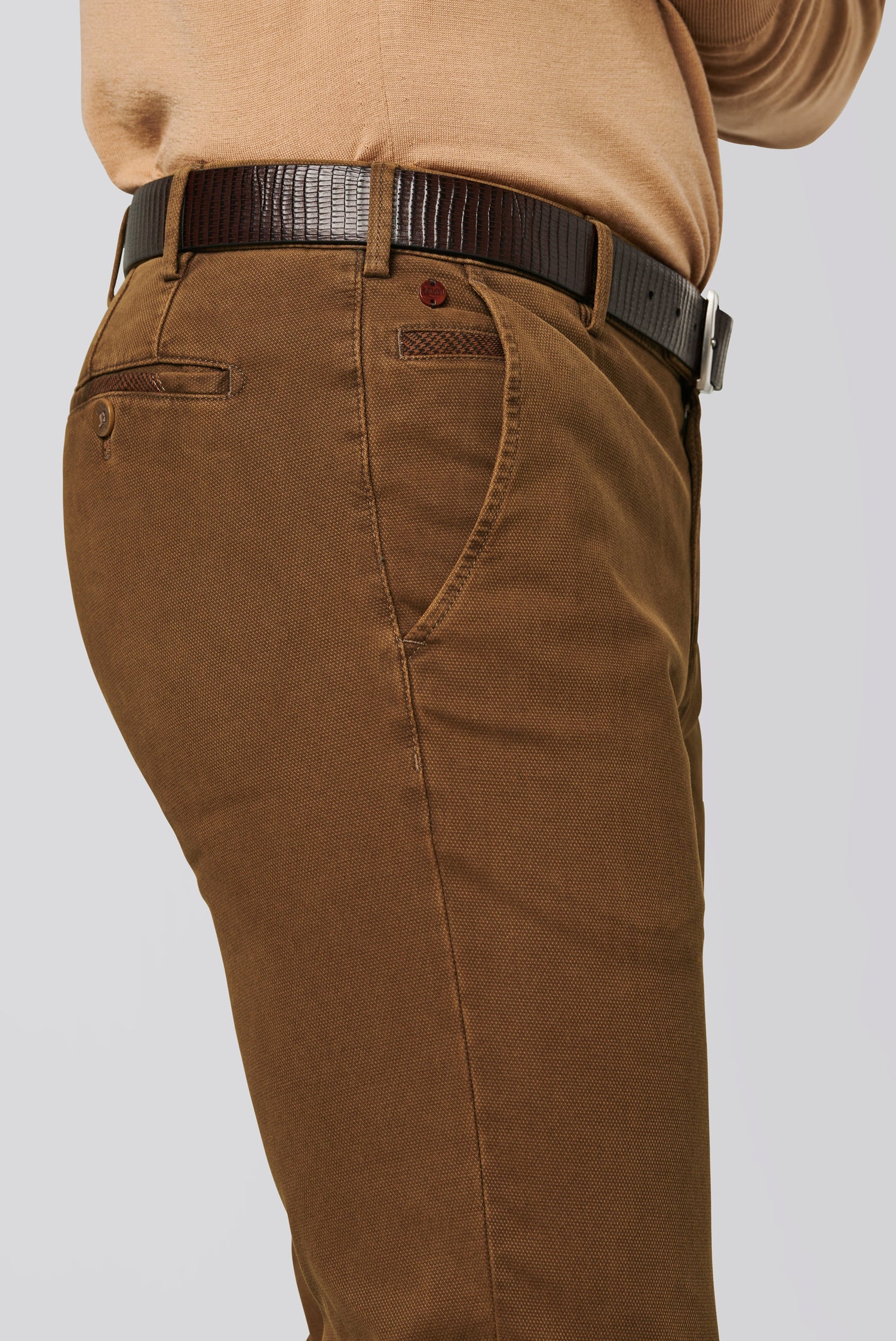 Tokyo 2-5582 MICRO STRUCTURE ∙ CHINO