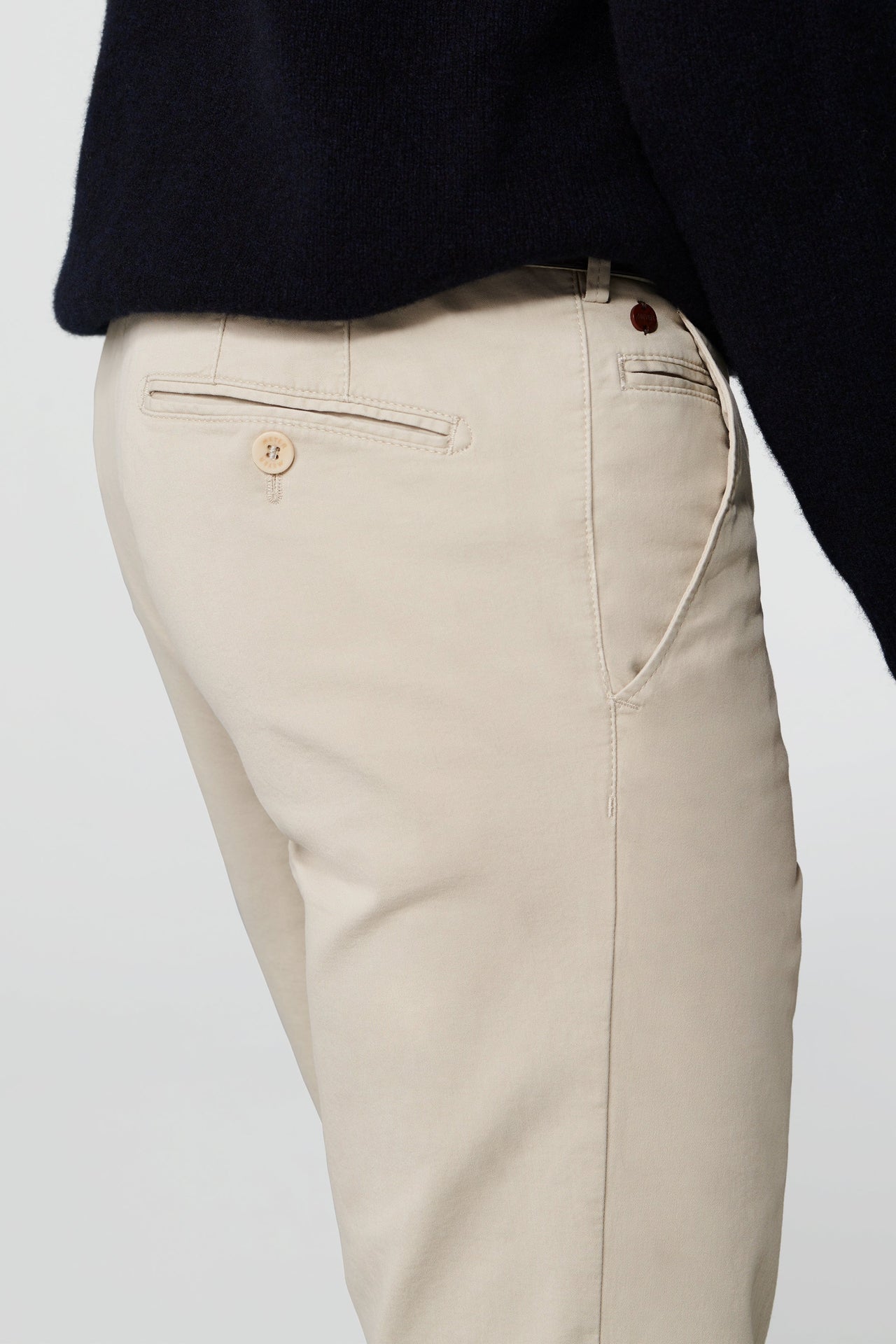 Bonn 9-3004 MODERN CHINO