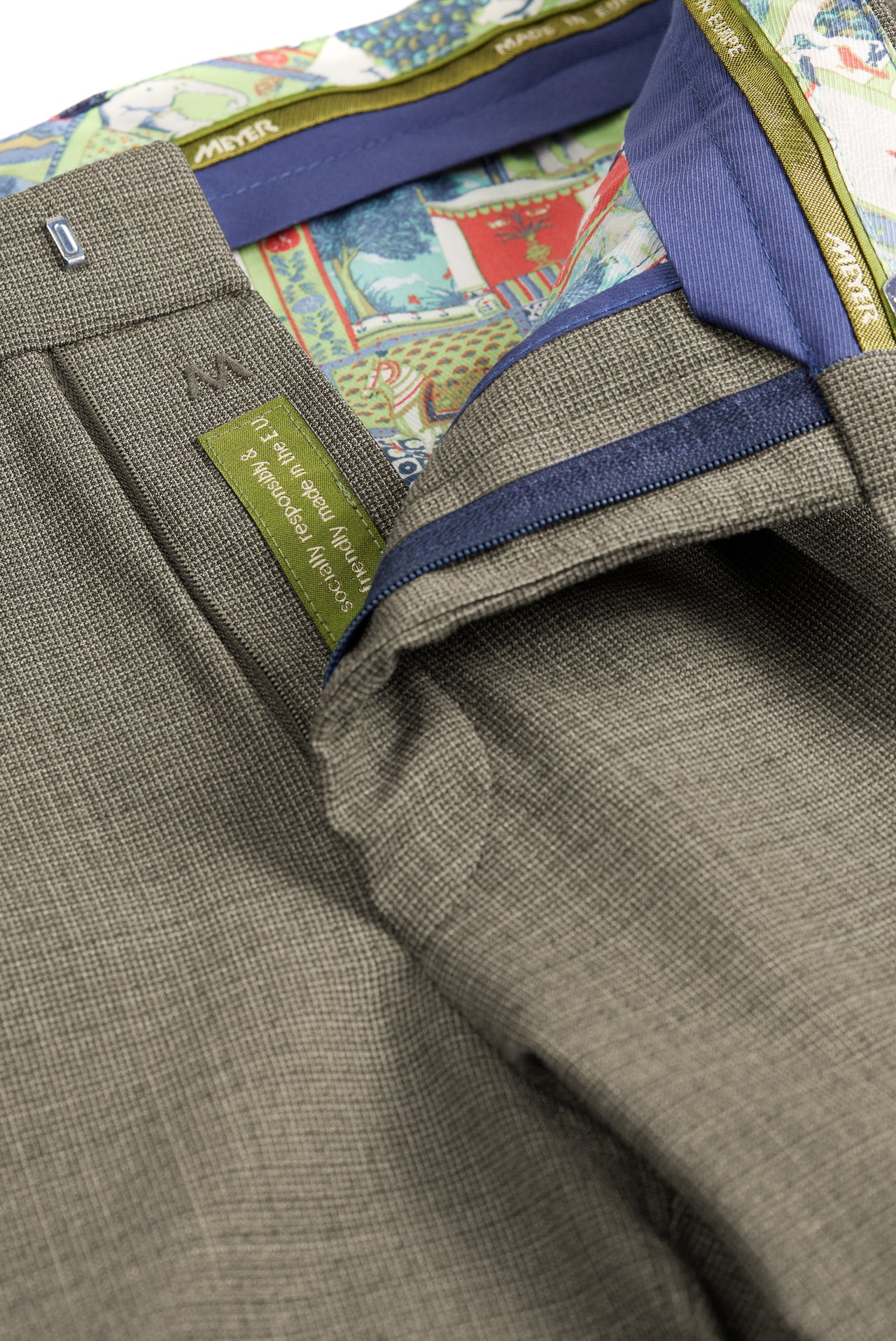 Bonn 1-2030 MICRO PATTERN